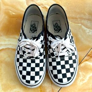 Vans checkered authentic